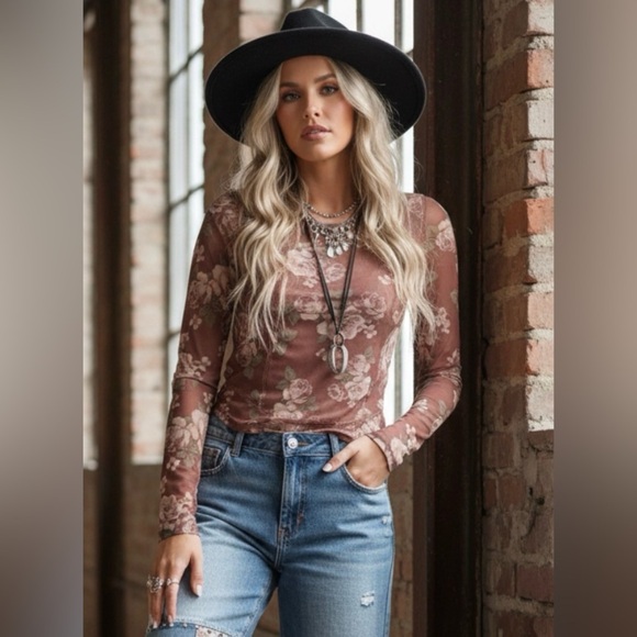 Listicle Tops - NWT Listicle Mesh Floral Long Sleeve Layering Top Shirt Blouse